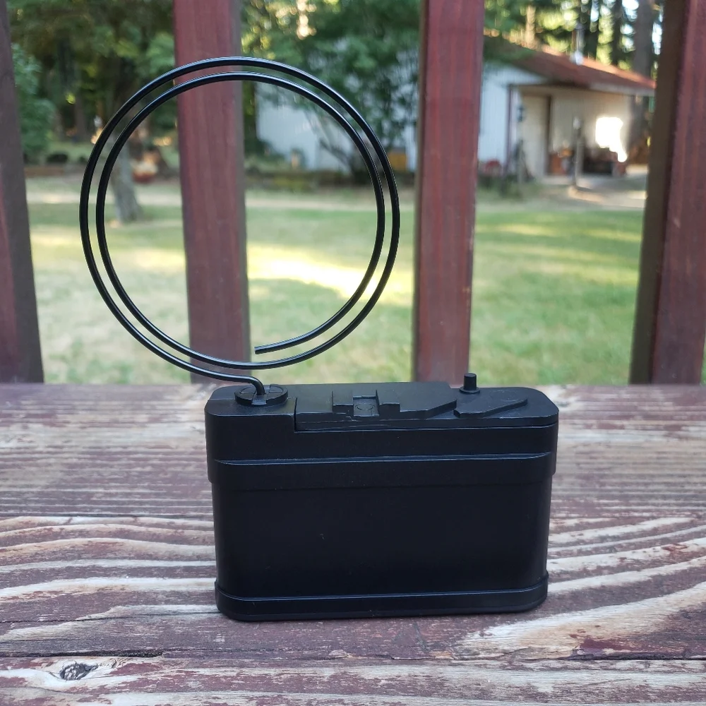 Camera Picture or Memo Holder [Set Of 3]